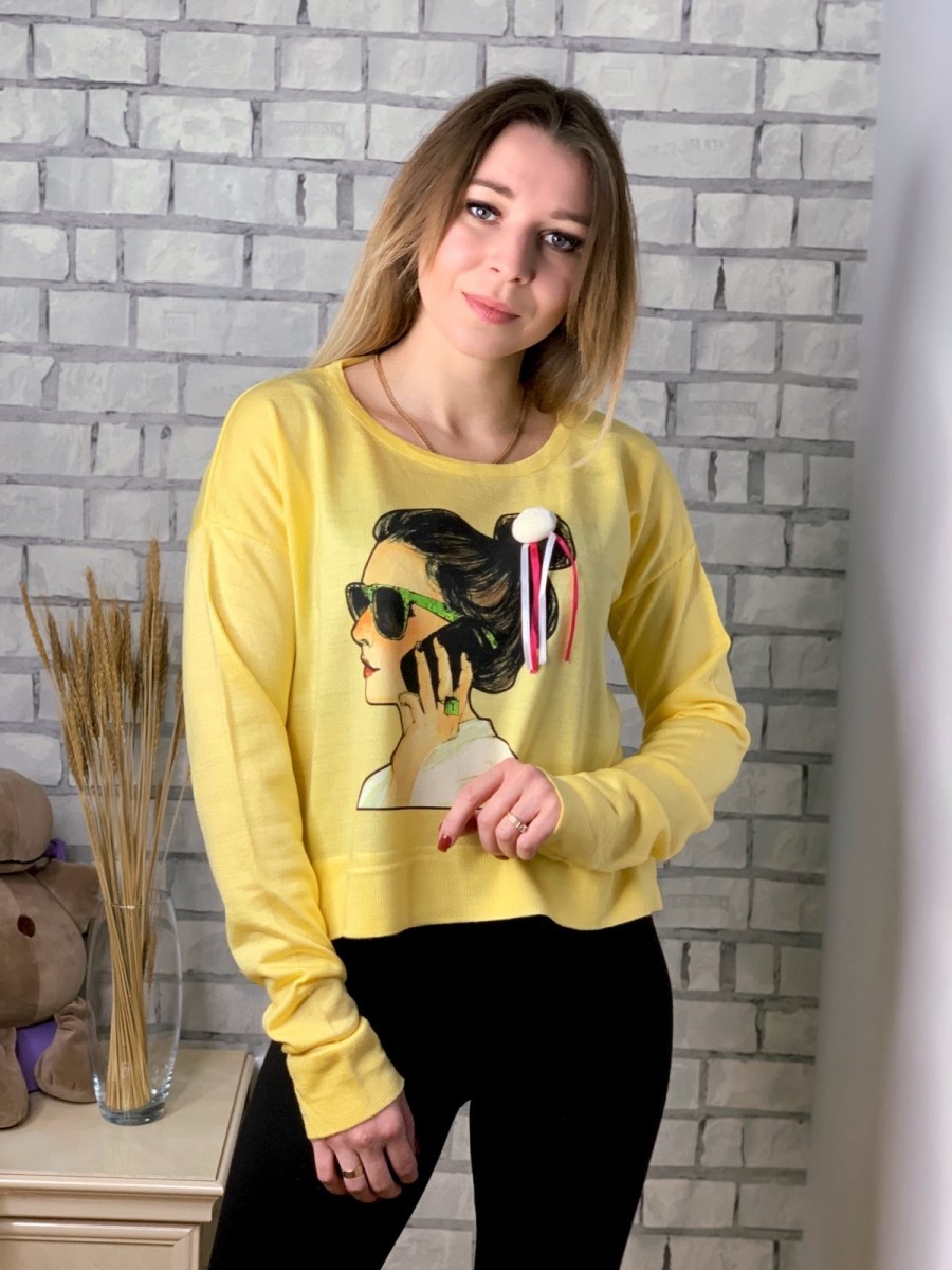 Женская стильная  кофта 