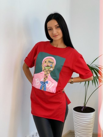 Женская стильная удлинённая футболка 