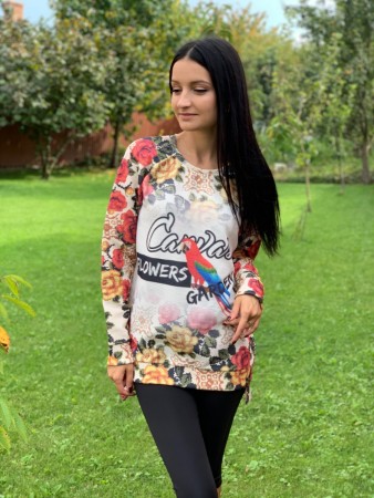 Женская стильная  кофта 