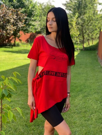 Женская стильная футболка в камнях