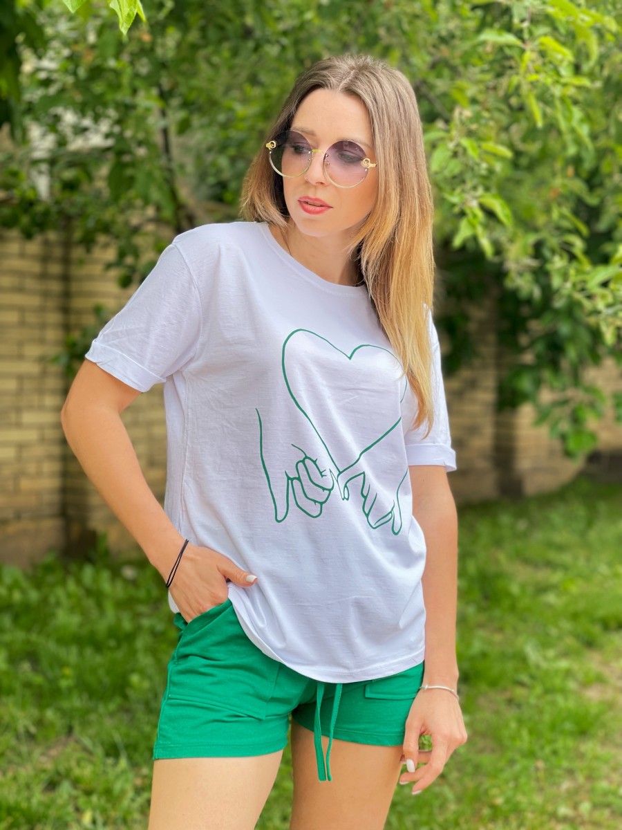 Женский  костюм с шортами