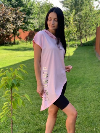 Женская стильная футболка 