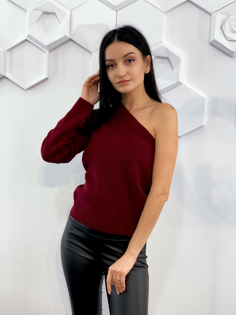 Женская стильная  кофта на одно плечо 