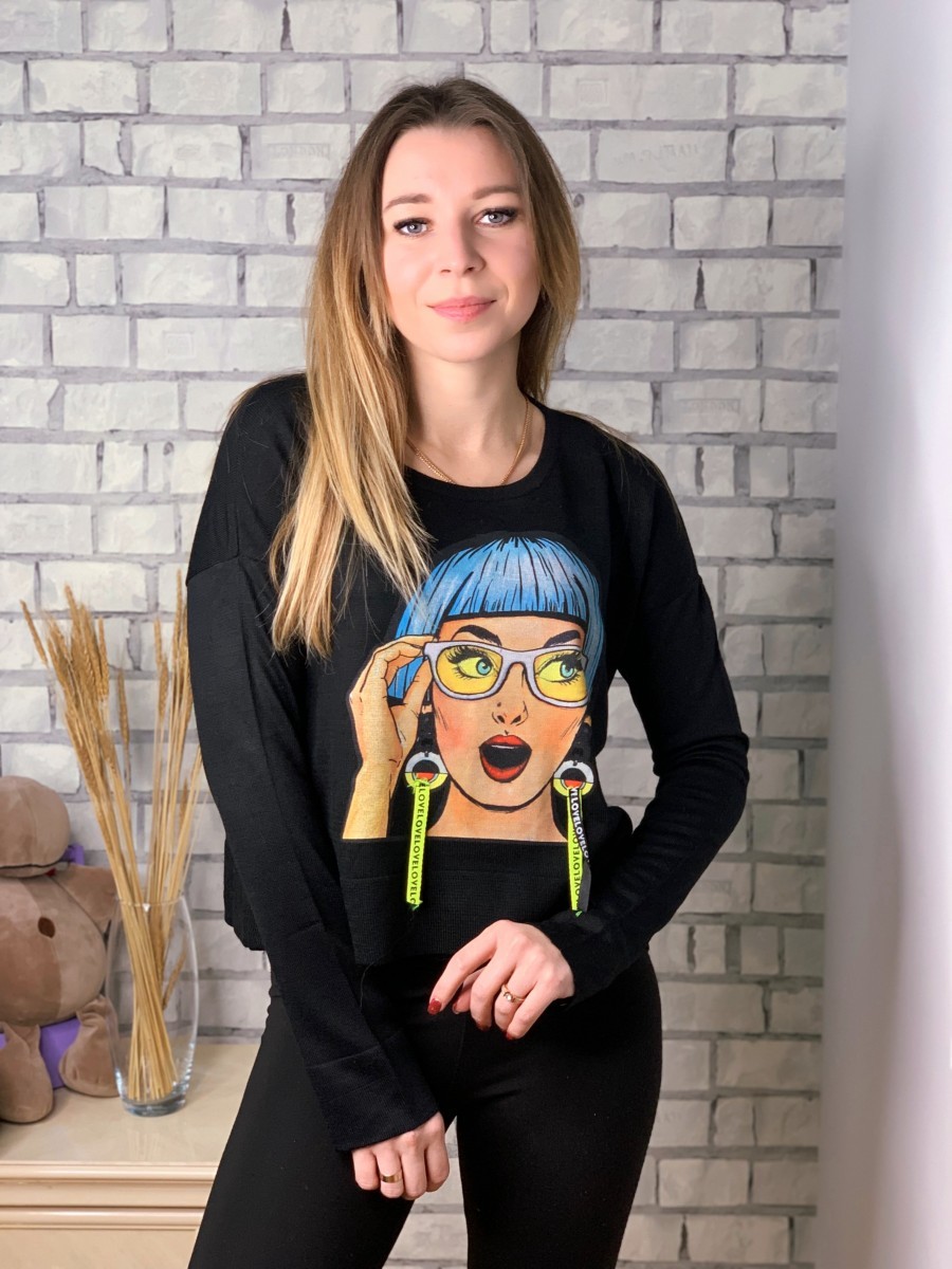 Женская стильная  кофта 