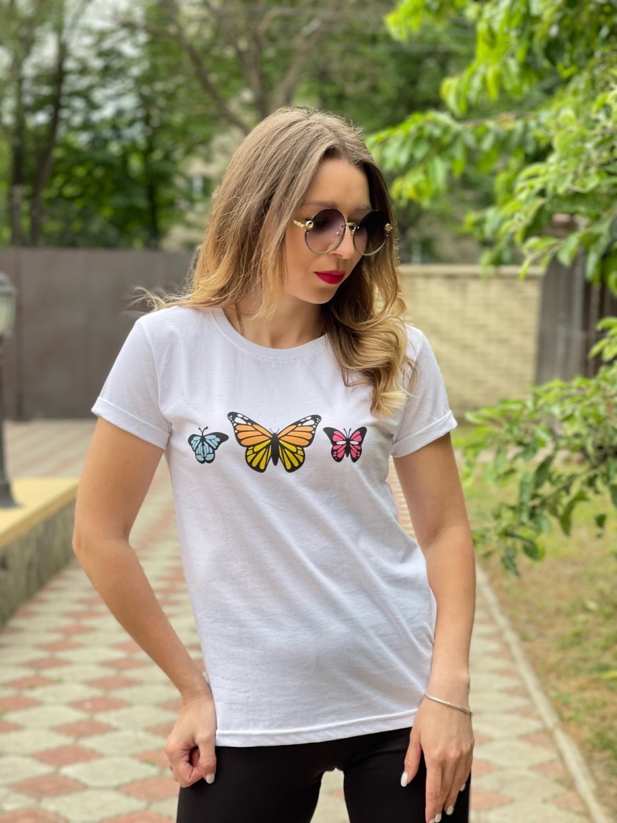 Женская  стильная футболка  