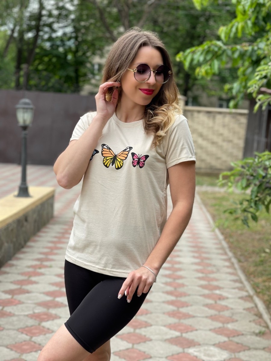 Женская  стильная футболка  
