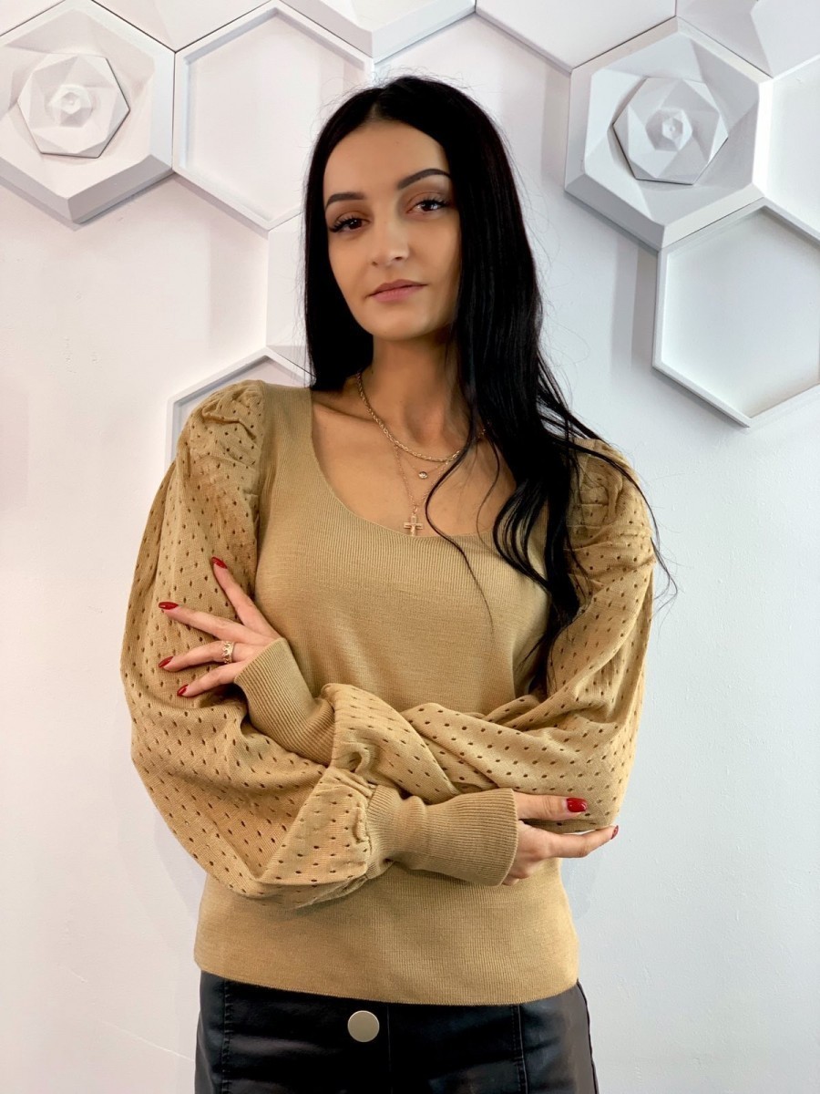 Женская стильная кофта 