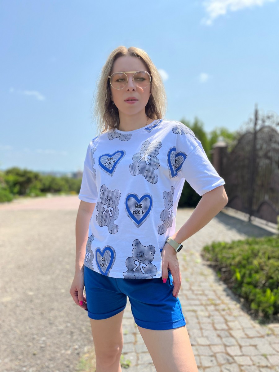 Женский  костюм с шортами