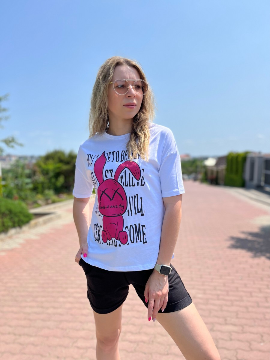 Женский  костюм с шортами