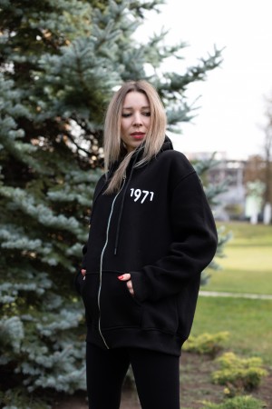 Женская зипка с капюшоном