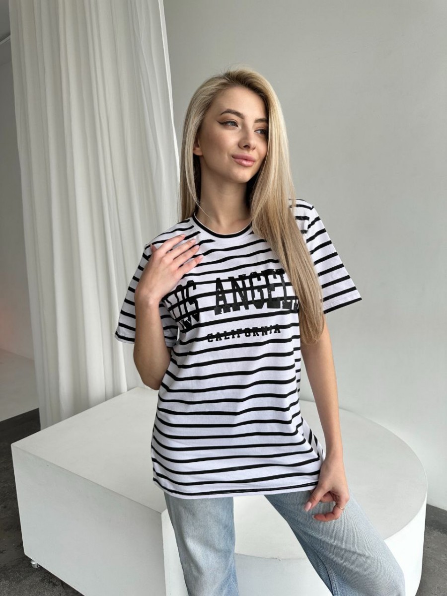 Женская  стильная футболка полоска